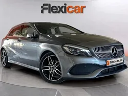 Gris Usado 2017 Mercedes A200 AMG line Berlina | 18.190 € (Precio justo)