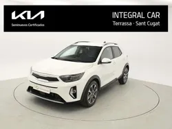 Usado 2023 Kia Stonic Style SUV | 19.600 € (Un poco caro)