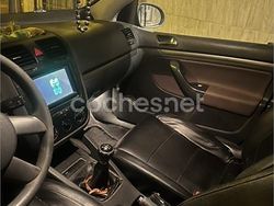 Gris / plata Usado 2004 VW Golf IV Advance Berlina | 2800 € (Buen precio)