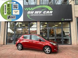 Granate Usado 2014 Toyota Yaris Hybrid Advance Berlina | 9999 € (Caro)