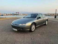 Gris Usado 2004 Peugeot 406 Coupe Coupe | 9200 €