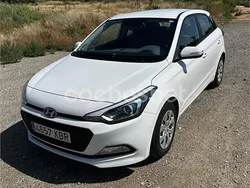 Blanco Usado 2018 Hyundai i20 Berlina | 10.500 € (Precio justo)