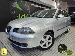 Gris / plata Usado 2009 Seat Cordoba Reference Berlina | 6990 € (Precio justo)