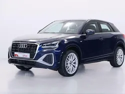Azul Usado 2024 Audi Q2 Sport SUV | 31.950 € (Precio justo)