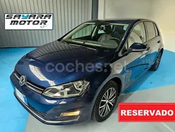 Azul Usado 2017 VW Golf VII Advance Berlina | 14.990 € (Buen precio)