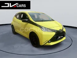 Amarillo Usado 2016 Toyota Aygo X-clusiv Utilitario | 7900 € (Buen precio)