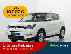 Blanco Usado 2019 Ssangyong Tivoli Limited SUV | 12.690 € (Precio justo)
