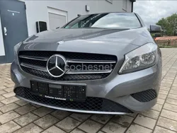 Gris / plata Usado 2013 Mercedes A180 Edition Berlina | 12.250 € (Precio justo)