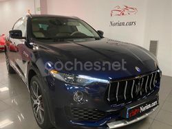 Azul Usado 2017 Maserati Levante SUV | 54.899 € (Caro)