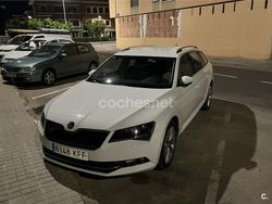 Blanco Usado 2017 Skoda Superb Familiar | 11.500 € (Buen precio)