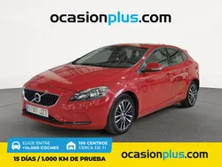 Rojo Usado 2017 Volvo V40 Momentum Familiar | 15.700 € (Precio justo)