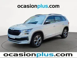 Gris Usado 2023 Skoda Kodiaq SportLine SUV | 35.446 € (Caro)