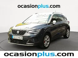 Gris Usado 2023 Seat Arona FR SUV | 19.546 € (Precio justo)
