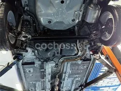 Gris / plata Usado 2006 Toyota Yaris Berlina | 5700 € (Precio justo)