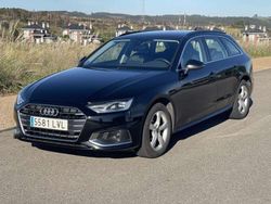 Negro Usado 2022 Audi A4 Advanced Berlina | 22.500 € (Super precio)