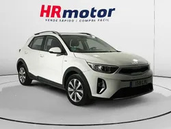 Blanco Usado 2022 Kia Stonic SUV | 14.700 € (Precio justo)