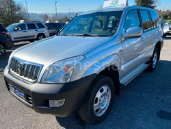 Gris / plata Usado 2007 Toyota Land Cruiser SUV | 15.998 € (Caro)