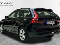 Usado 2022 Volvo XC60 Core SUV | 34.900 € (Buen precio)