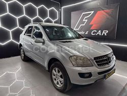 Gris / plata Usado 2006 Mercedes ML350 SUV | 8980 € (Precio justo)