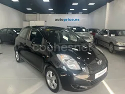 Negro Usado 2006 Toyota Yaris Luna Berlina | 4500 € (Buen precio)