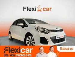 Blanco Usado 2017 Kia Rio Berlina | 9990 € (Buen precio)