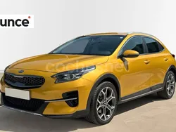 Amarillo Usado 2020 Kia XCeed SUV | 19.900 € (Caro)