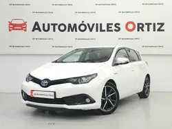 Blanco Usado 2018 Toyota Auris Hybrid Berlina | 14.490 € (Precio justo)