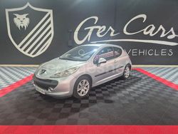 Gris / plata Usado 2007 Peugeot 207 Berlina | 4195 € (Precio justo)