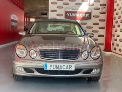 Gris / plata Usado 2003 Mercedes E220 Classic Berlina | 4500 € (Super precio)