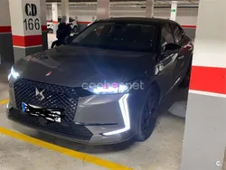 Gris / plata Usado 2022 DS Automobiles DS4 Performance Berlina | 37.500 € (Caro)