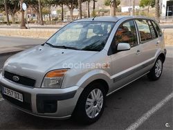 Gris / plata Usado 2006 Ford Fusion Berlina | 3200 € (Un poco caro)