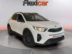Blanco Usado 2020 Kia Stonic SUV | 15.990 € (Un poco caro)