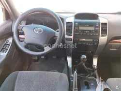 Gris / plata Usado 2004 Toyota Land Cruiser SUV | 19.000 € (Un poco caro)