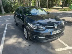 Negro Usado 2014 Renault Mégane III LIMITED Berlina | 7500 € (Precio justo)