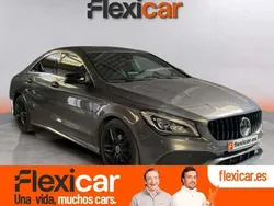 Amarillo Usado 2017 Mercedes CLA200 Berlina | 17.990 €