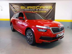 Rojo Usado 2021 Skoda Kamiq Active SUV | 14.990 € (Un poco caro)
