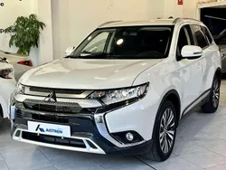Blanco Usado 2021 Mitsubishi Outlander Motion SUV | 18.990 € (Buen precio)