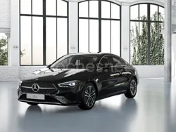 Negro Nuevo 2025 Mercedes CLA200 Berlina | 40.000 € (Super precio)