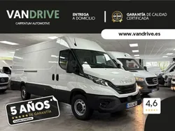 Blanco Nuevo 2025 Iveco Daily Berlina | 34.900 €