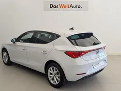 Blanco Usado 2025 Seat Leon Style Berlina | 23.400 € (Precio justo)