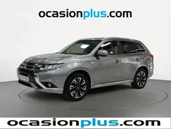 Gris Usado 2017 Mitsubishi Outlander P-HEV SUV | 18.864 € (Buen precio)
