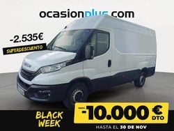 Blanco Usado 2023 Iveco Daily Berlina | 27.890 € (Precio justo)