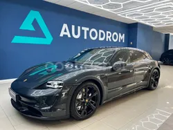 Eléctrico Usado 2022 Porsche Taycan Turbo Sport Turismo Berlina | 115.000 €