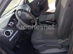 Beige Usado 2010 Renault Clio II Authentique Berlina | 2600 € (Precio justo)
