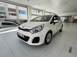 Blanco Usado 2017 Kia Rio Berlina | 9900 € (Un poco caro)