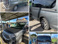 Gris / plata Usado 2023 Ford Grand Tourneo Connect Titanium Monovolumen | 26.000 € (Precio justo)