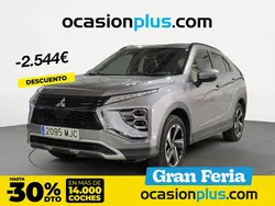 Gris / plata Usado 2023 Mitsubishi Eclipse Cross SUV | 27.490 € (Un poco caro)