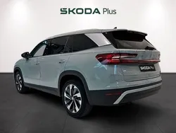 Gris / plateado Usado 2024 Skoda Kodiaq Selection SUV | 42.500 € (Caro)