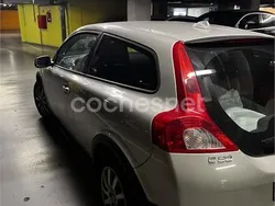 Usado 2009 Volvo C30 Momentum Utilitario | 4290 €