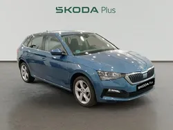 Azul Usado 2021 Skoda Scala Ambition Utilitario | 12.490 € (Precio justo)